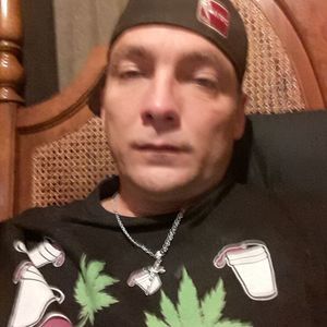 Meet your Posher, Wayne